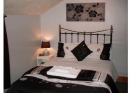 Charlotte House | Hotels Near Peterborough Arena